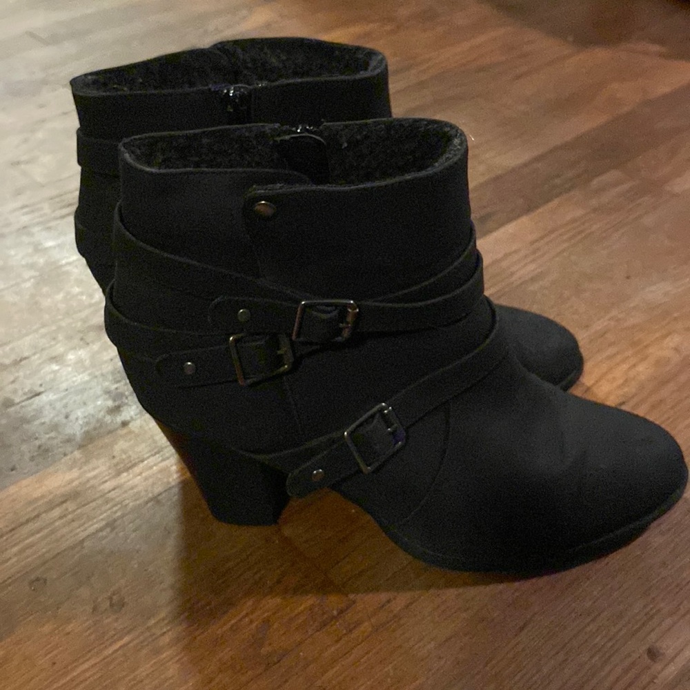 Womens boots